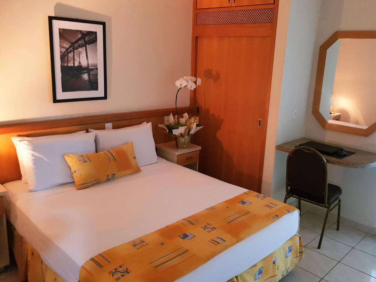 Hotel Cristal Rio Claro Eksteriør billede